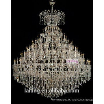 Grand lustre en cristal égyptien de lustre de Baccarat